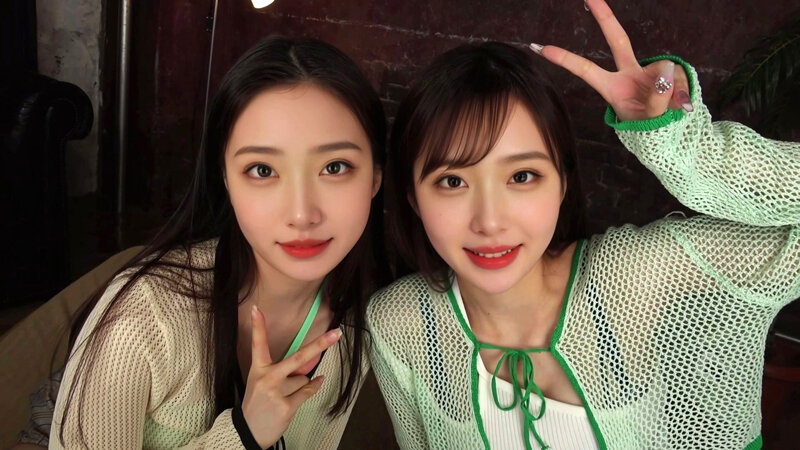 AILB-002 [First Shoot with Real Sisters] A College Girl Influencer Who Lives a Perfect Life Appears in an AV with Her Beautiful Older Sister!!