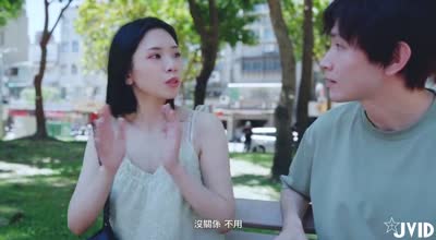 Cute girl netizen super contrast riverside car sex