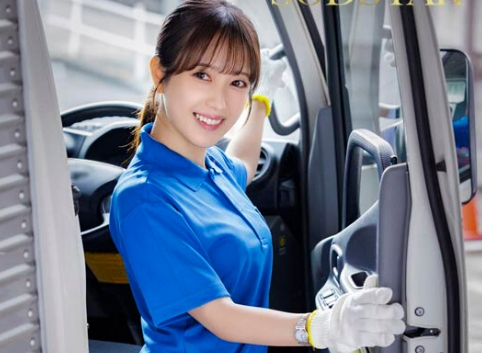 START-350 NTR During Delivery: Newly Married Wife Yotsuba Kominato Is Attacked In The Car While Accompanying A Married Veteran Driver On A Delivery