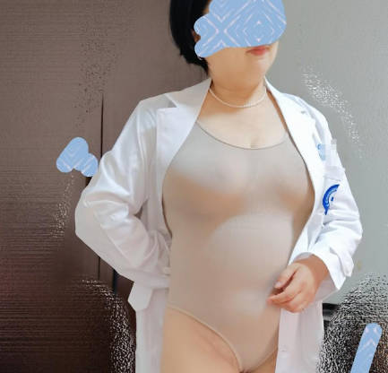 The fat female doctor’s 52-year-old aunt was like a little pig and I fucked her until she climaxed and screamed