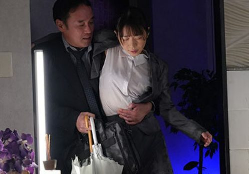 Uncensored DASS-713 Heavy Rain On A Business Trip I Don’T Know I’Ll Get Drunk In Front Of My Boss I Don’T Like… Suddenly We’Re Sharing A Room Even After Dawn Breaks Into Each Other’S Holes, Sweaty Creampie Sex. Ririka Amano