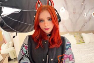 Red -Haired Russian Bitch Tenderly Undertook To Suck A Strong Cock