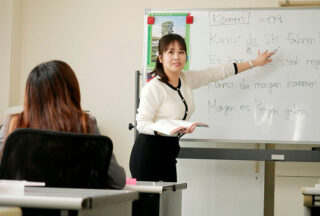 AKDL-343 [Our Hole] Silent Sex With A Prep School Teacher Foreign Language Teacher Kaito 27 Years Old Kitamura Kaito