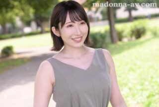 Uncensored JUL-835 Devilish Iionna Okumi Haruka 34 years old AV DEBUT