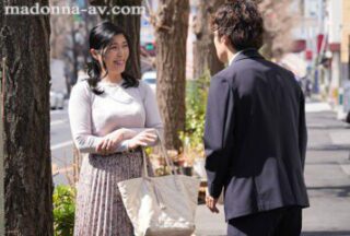 ROE-159 Invited By The Glamorous Body Of Her Mother-In-Law