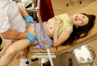 UMD-978 Gynecological Molester!! 28 A Young Wife Who Doesn’t Know Anything Gets Creampied Under The Guise Of Treatment!!