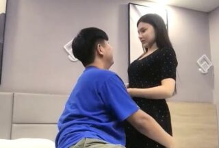 Xiao Bao Seeks Flowers 12-7 — Internet Celebrity Girl