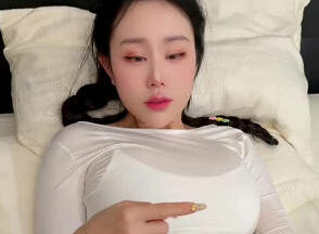 My beautiful coach actually made me take my pants off during training — Xi Mengyao